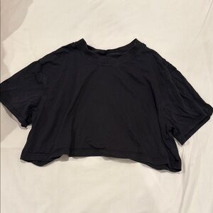 Lululemon Black Cropped T-Shirt